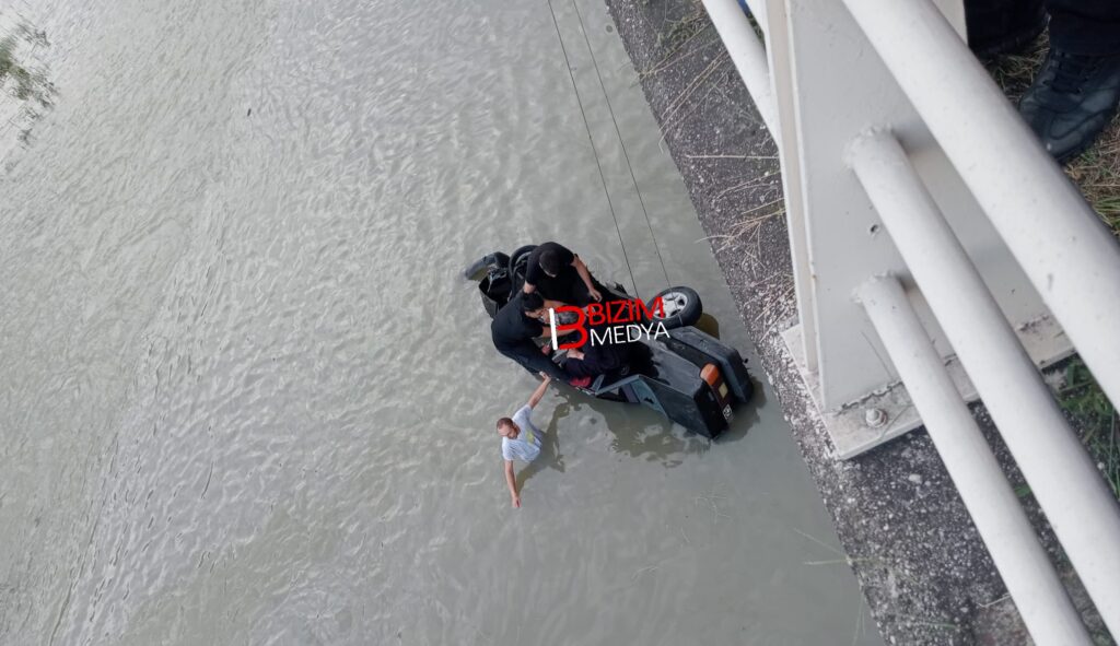 Karabük’te çaya düşen otomobildeki sürücü hayatını kaybetti, eşi ise yaralandı.