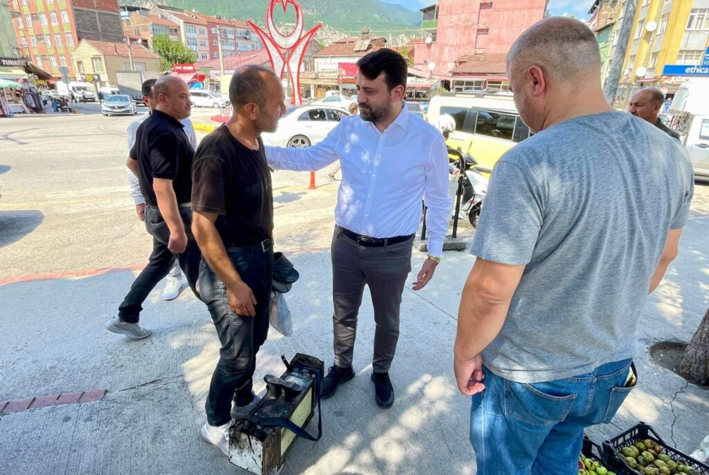 Karabük Milletvekili Cem Şahin: Önyargıları Kırdı, Halkın Gönlünü Kazandı.