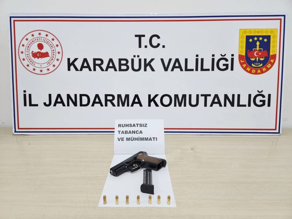 Karabük-Merkez’de Ruhsatsız Silah Ele Geçirildi.