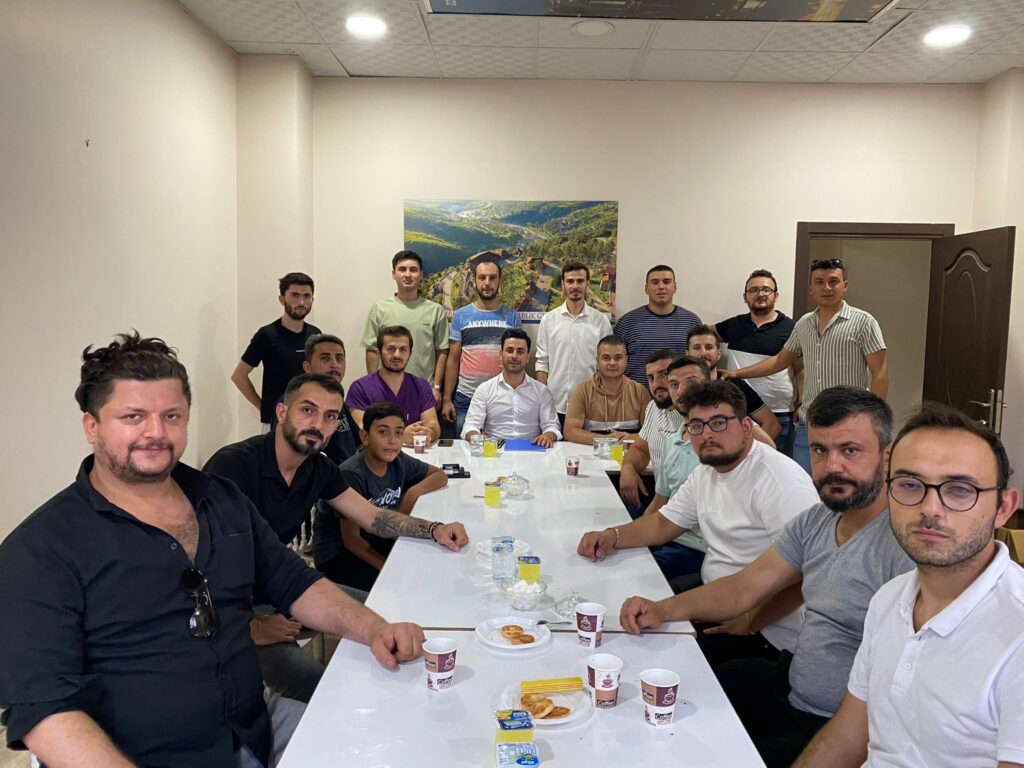 Karabük Genç Yeniceliler Derneği’nden Eğitime Büyük Destek