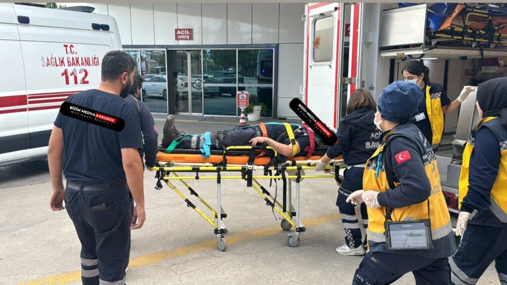 Karabük’te kafasına demir çarpan işçi hastaneye kaldırıldı.
