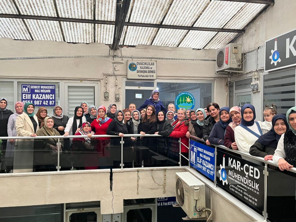 Karabük Ovacıklılar Derneği Kadın Kolları’ndan Kaynaşma ve Tanışma Etkinliği