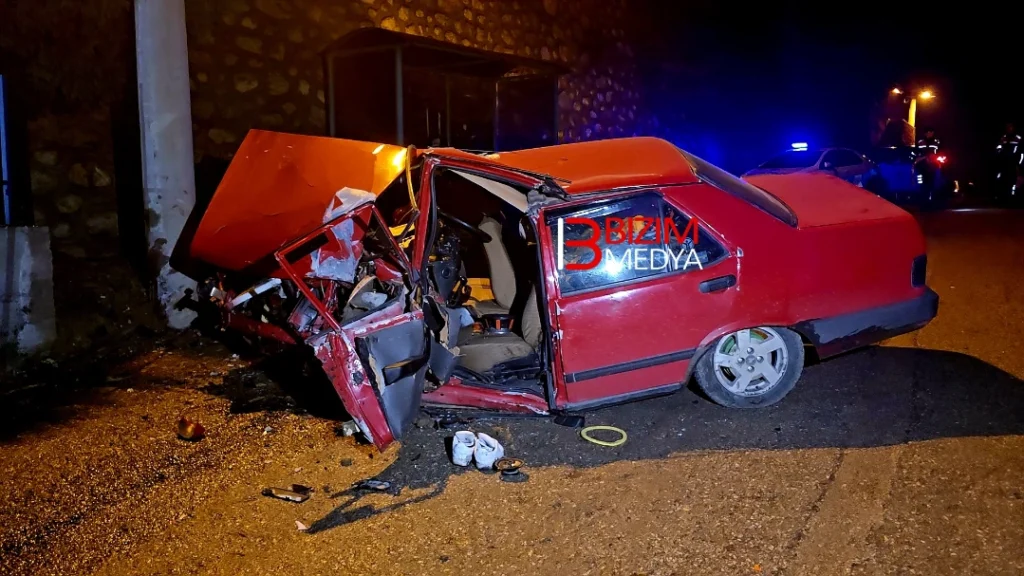 Tek Taraflı Trafik Kazasında 3 Kişi Yaralandı