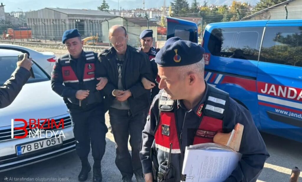 93 Yaşındaki Komşusunu Öldüren Zanlı Cezaevinde Hayatını Kaybetti.