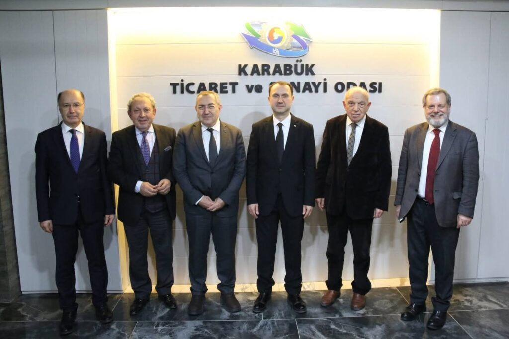 “DÜNYA VE TÜRKİYE EKONOMİSİNDEN DEMİR-ÇELİK SEKTÖRÜNE BAKIŞ PANELİ” GERÇEKLEŞTİ…