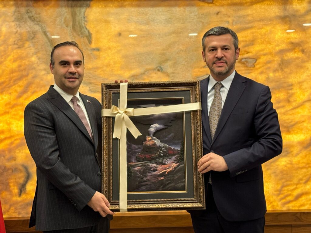 Sanayi ve Teknoloji Bakanı Mehmet Fatih Kacır’dan Karabük Belediyesi’ne Ziyaret