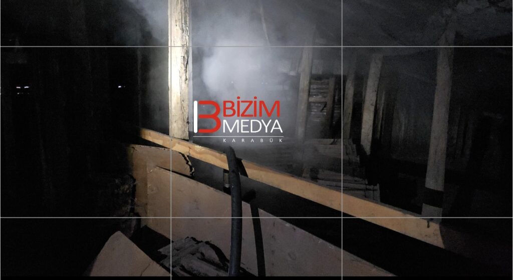 Karabük Yeşil Mahalle Kezban Durağı arkasında bulunan 6 katlı bir binanın boşluğunda yangın çıktı.