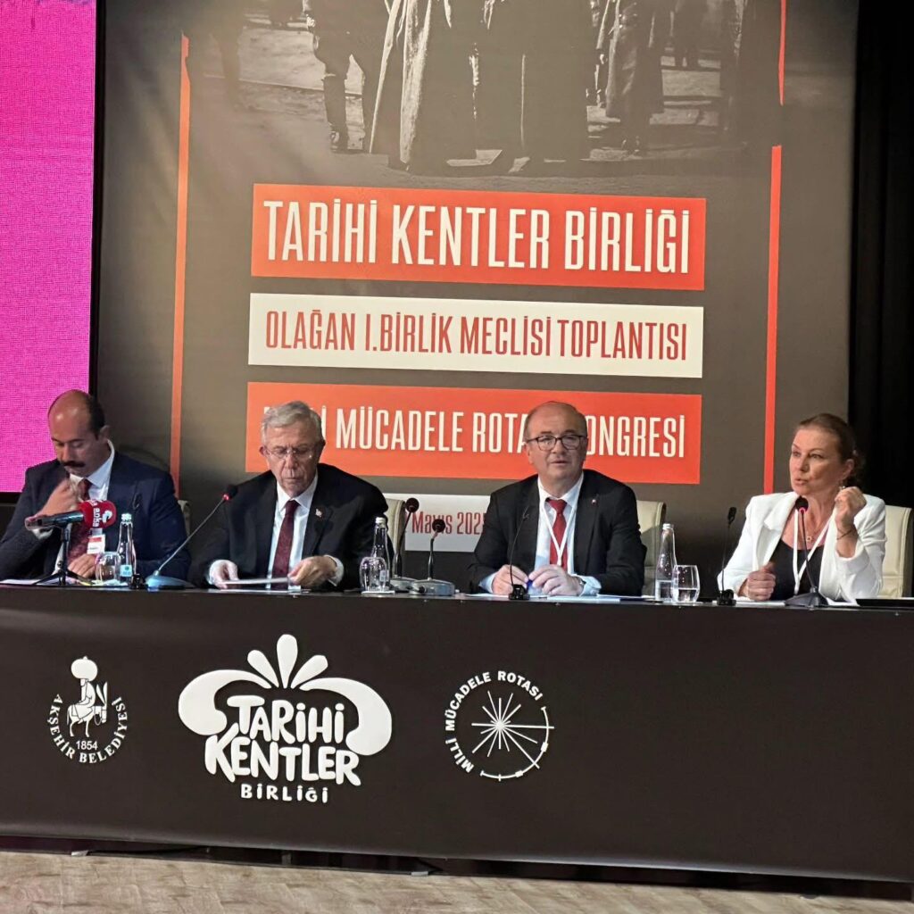 Başkan Elif Köse, Konya’daki Tarihi Kentler Birliği Toplantısına Katıldı