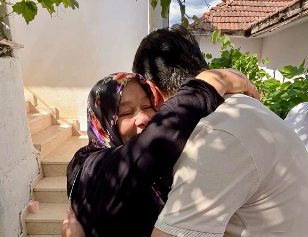 Milletvekili Şahin, Eflani’de köy ziyaretlerinde bulundu