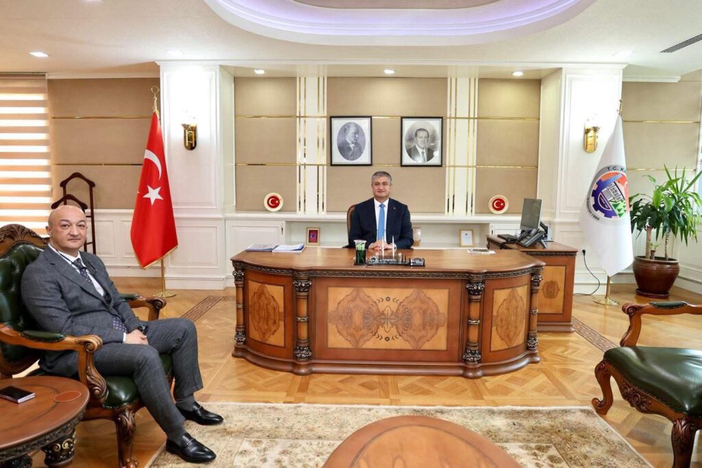 KARABÜK’TE YENİ DÖNEM!İL EMNİYET MÜDÜRÜ CANVER’DEN VALİ YAVUZ’A ZİYARET.