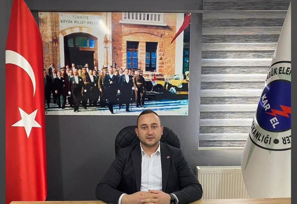 YASİN ÖZÇELİK KARABÜK’TE BAŞKANLIĞINI GÜVEN TAZELEDİ
