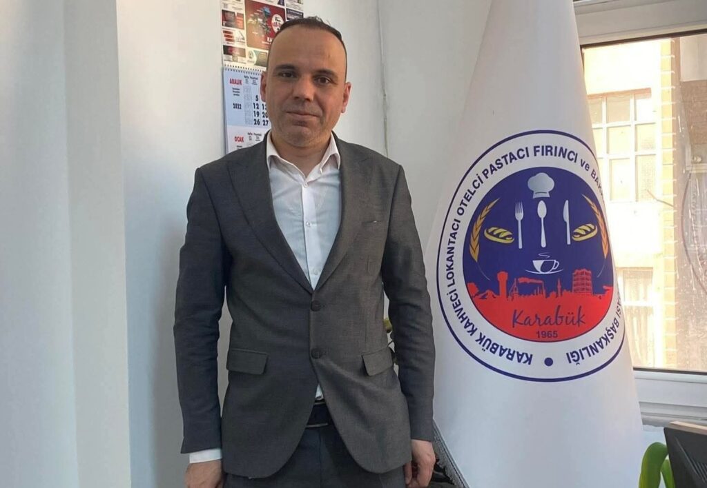 FİKRET ARSLAN GÜVEN TAZELEDİ